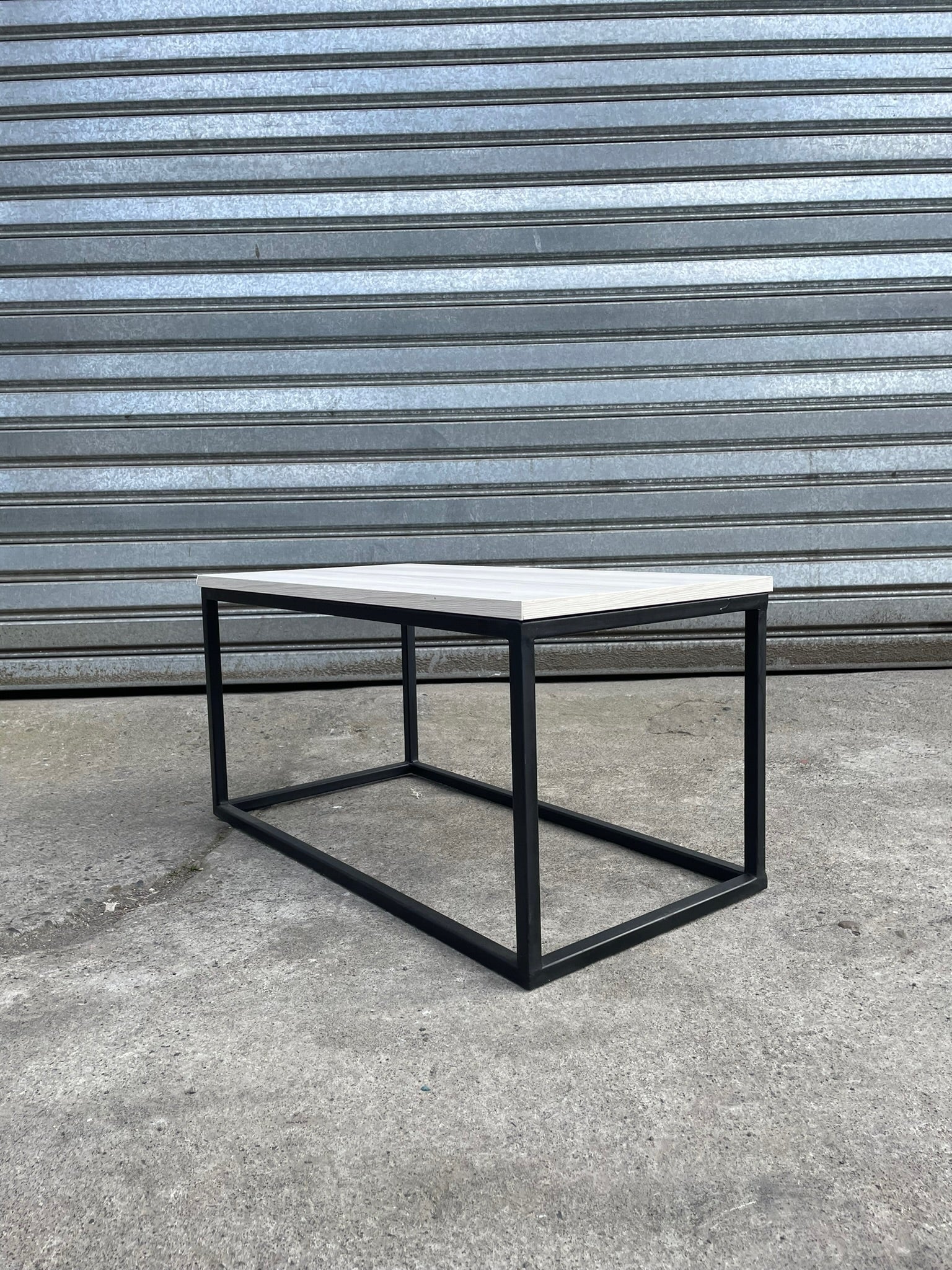 Mesa Centro Venom Estocolmo