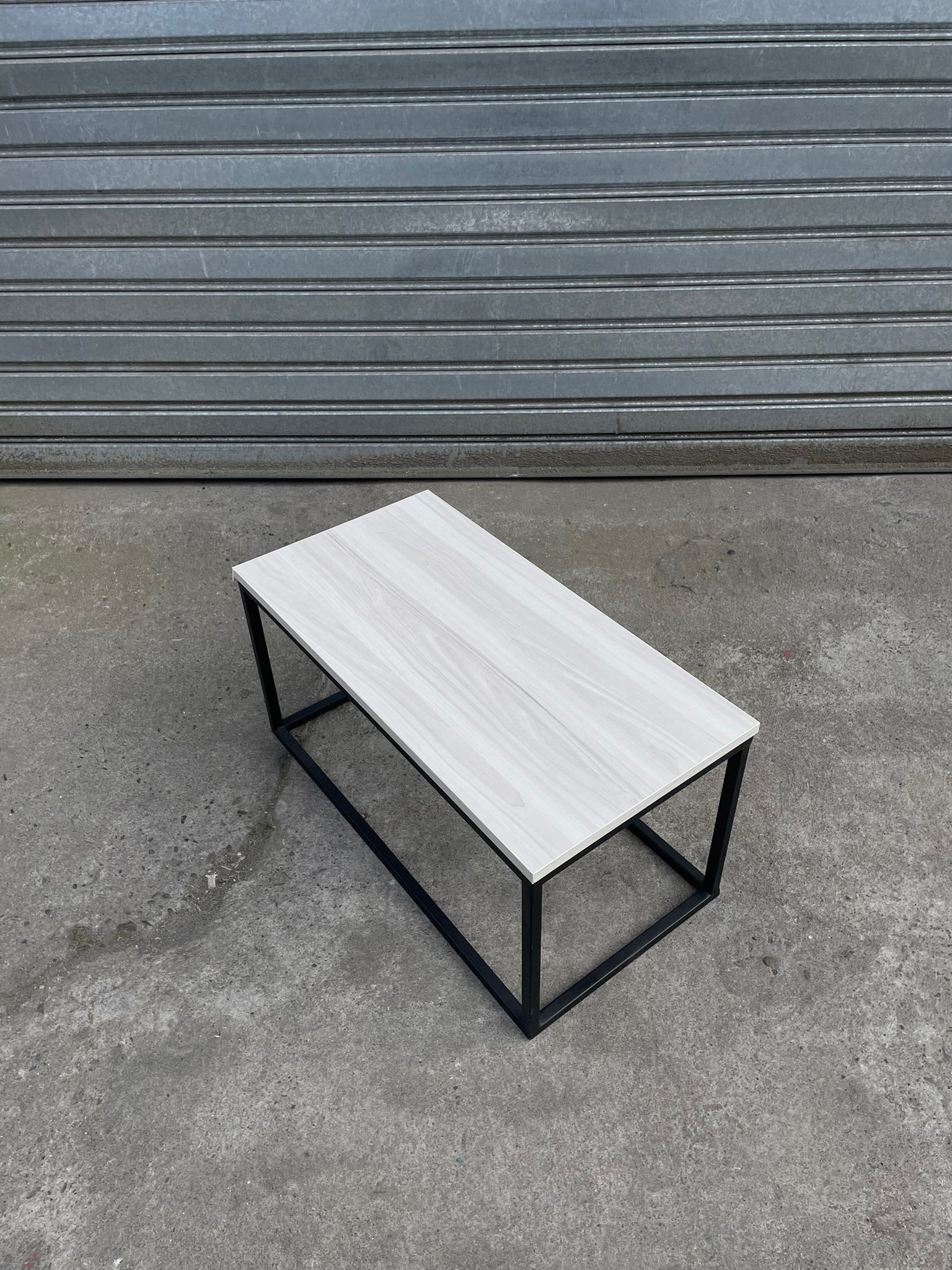 Mesa Centro Venom Estocolmo