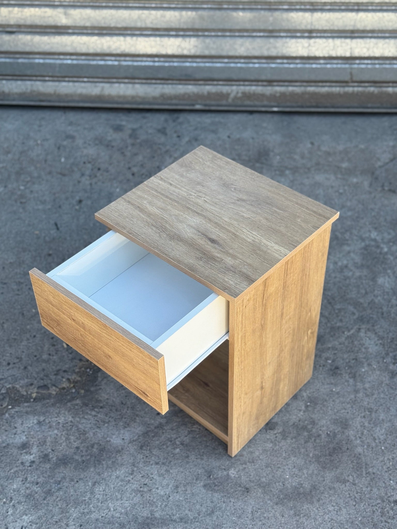 Velador Bilbao Sahara