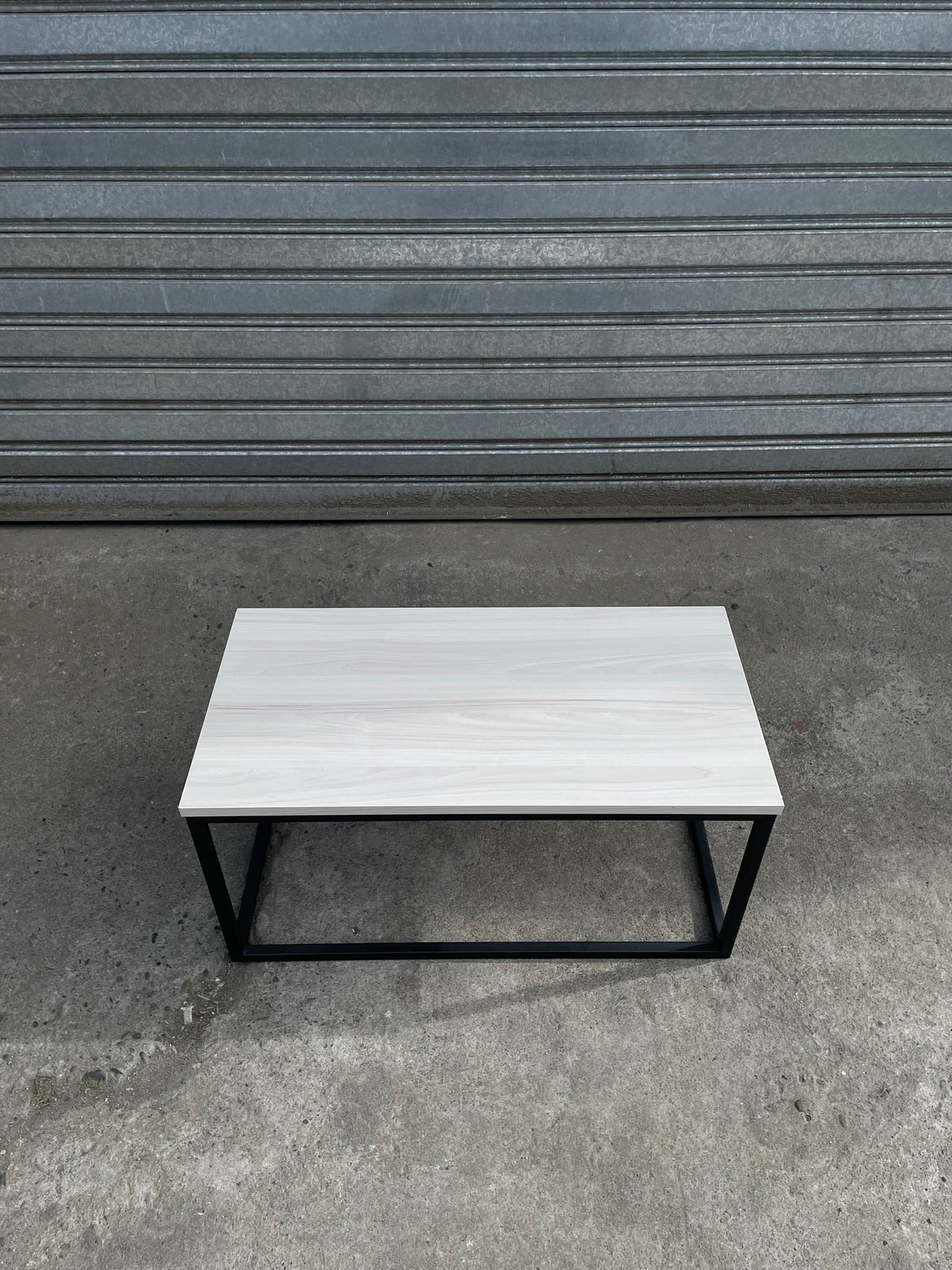 Mesa Centro Venom Estocolmo